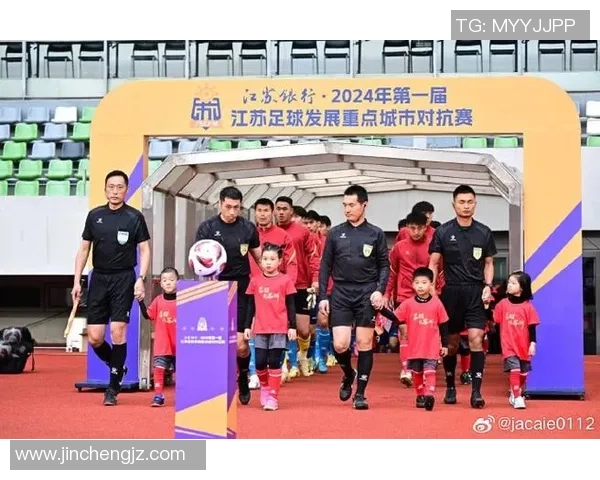 武汉足球队与南京足球队赛后技术分析与战术总结